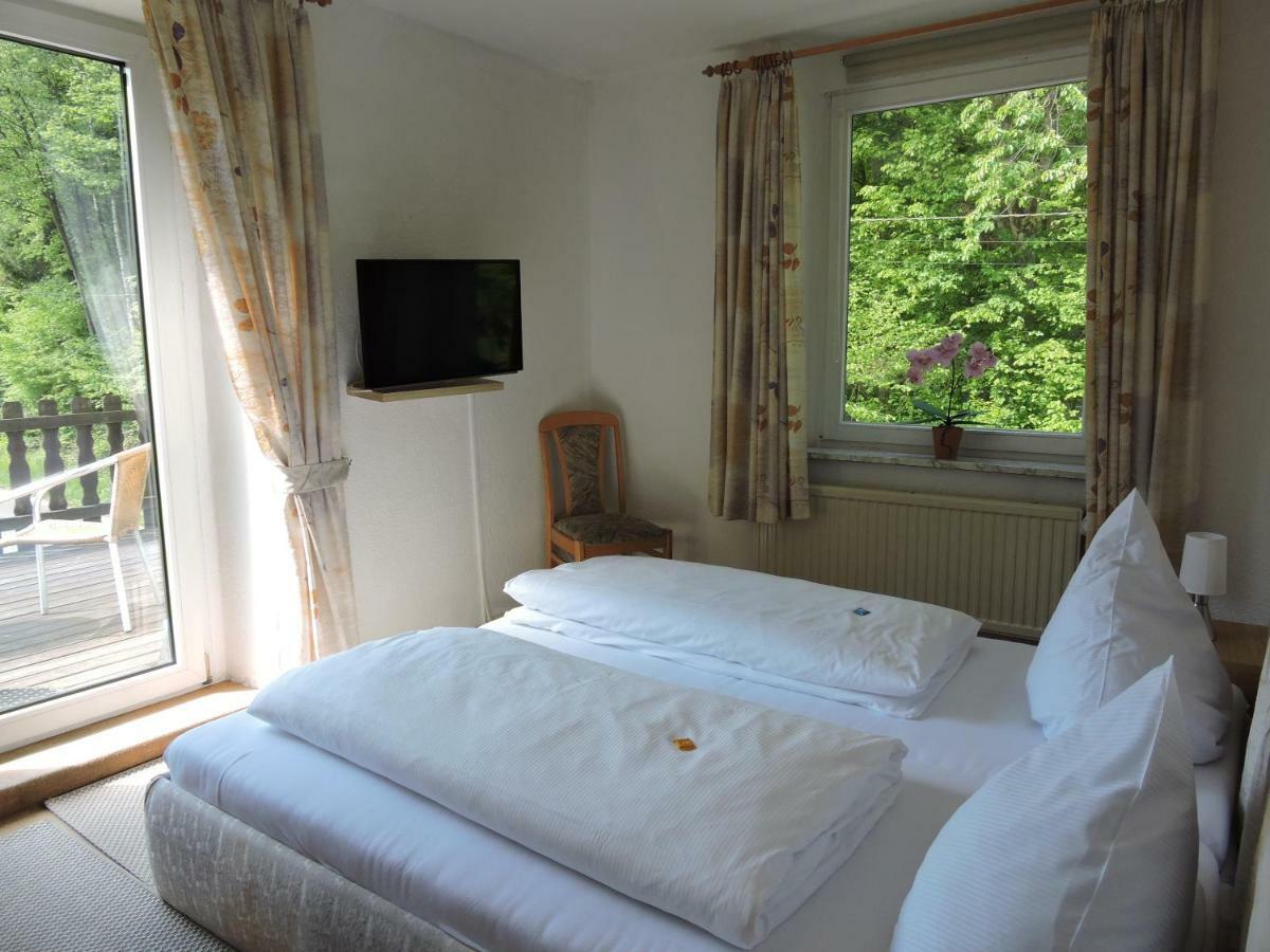 Hotel Bergische Schweiz Velbert Ngoại thất bức ảnh
